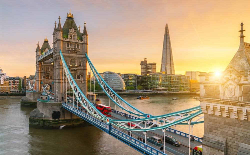 Visit Tower Bridge London